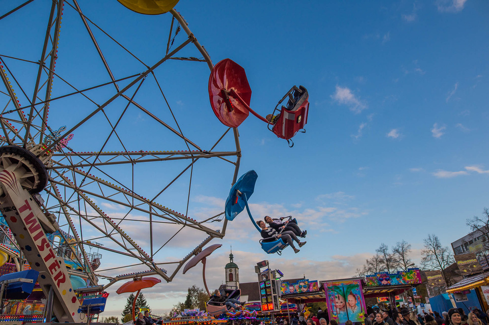 Fahrgeschäft auf dem Bärenplatz Jahrmarkt Kreuzlingen