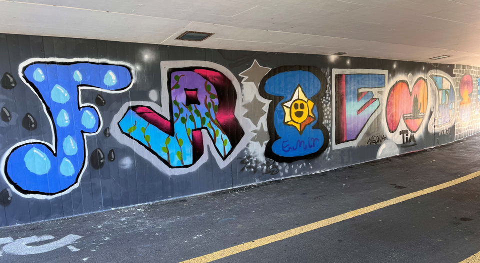 Graffiti Schule_Friends
