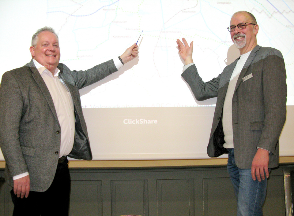 Agglo-Pr&auml;sident Thomas Niederberger und der Konstanzer Leiter Stadtentwicklung Martin Kratz freuen sich, dass das grenz&uuml;berschreitende Agglomerationsprogramm eingereicht werden kann.